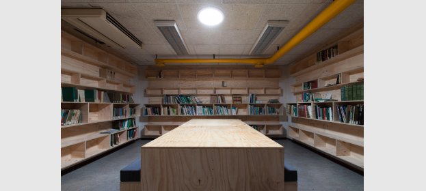 fieldlibrarypietercrucqinterieur